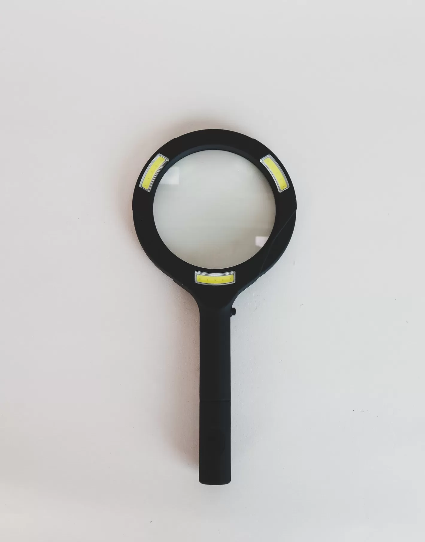 Natura Selection Magnifying Glass With Light