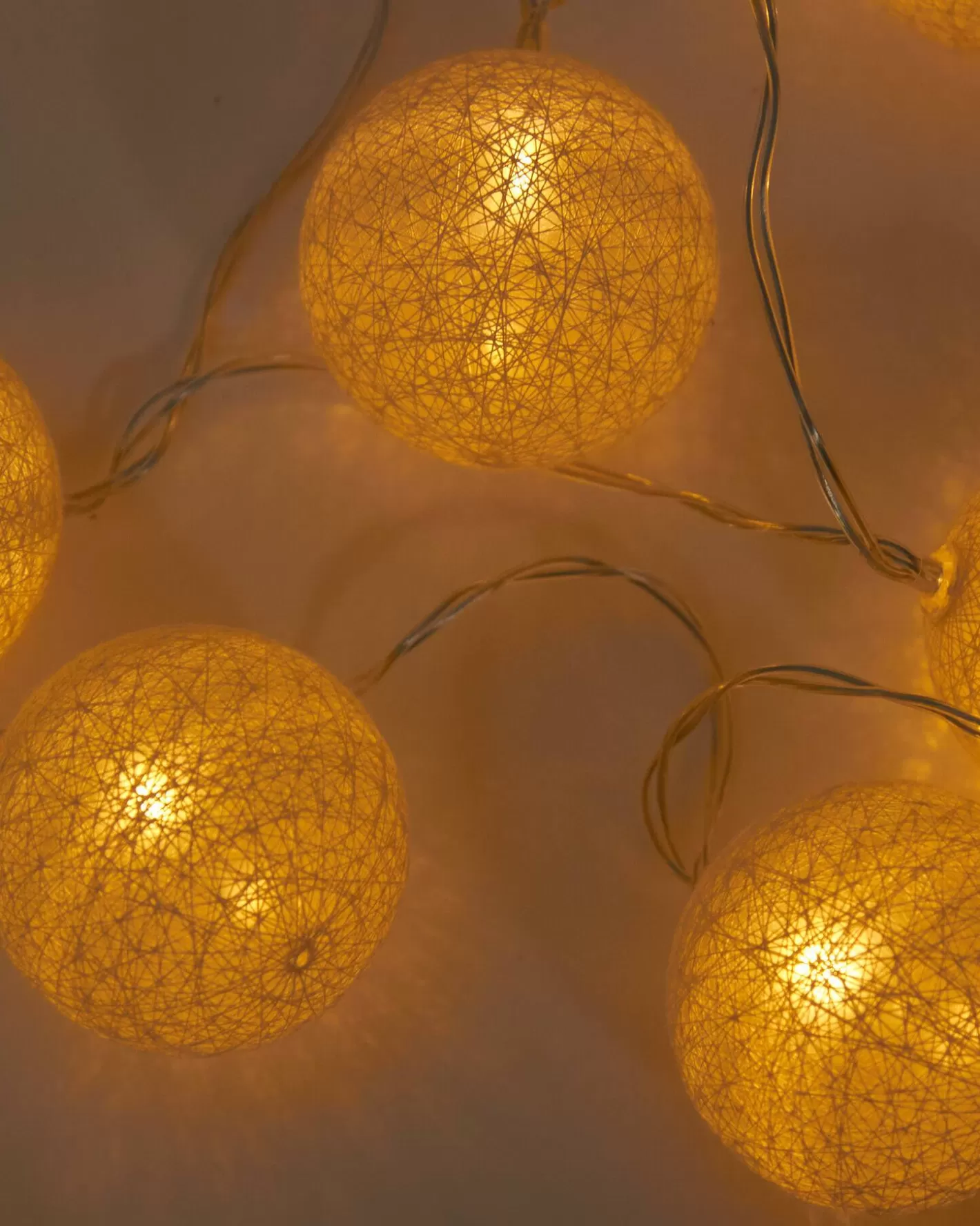 Natura Selection Mini Balloon String Light