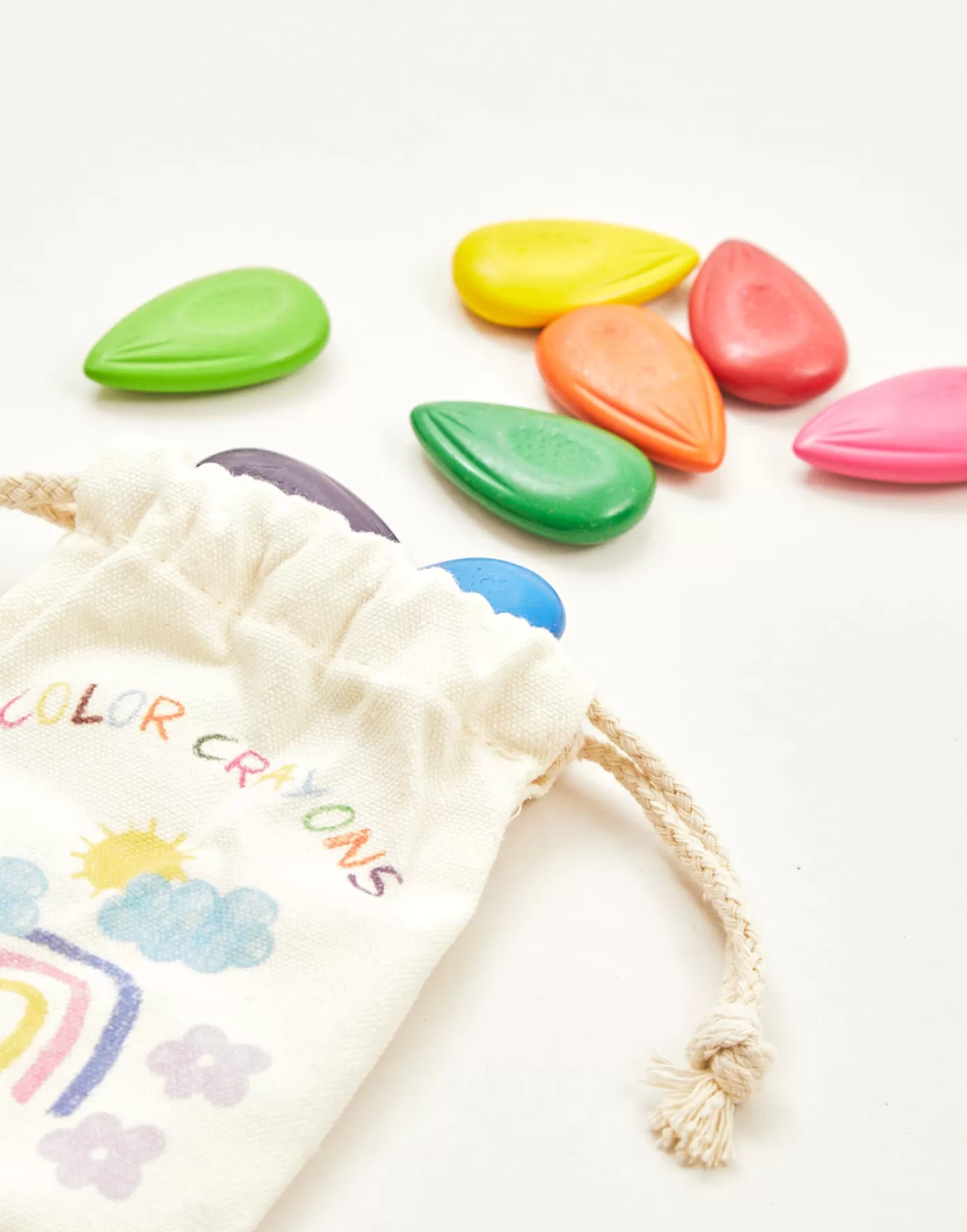 Natura Selection Pack Of 8 Colored Wax Crayons