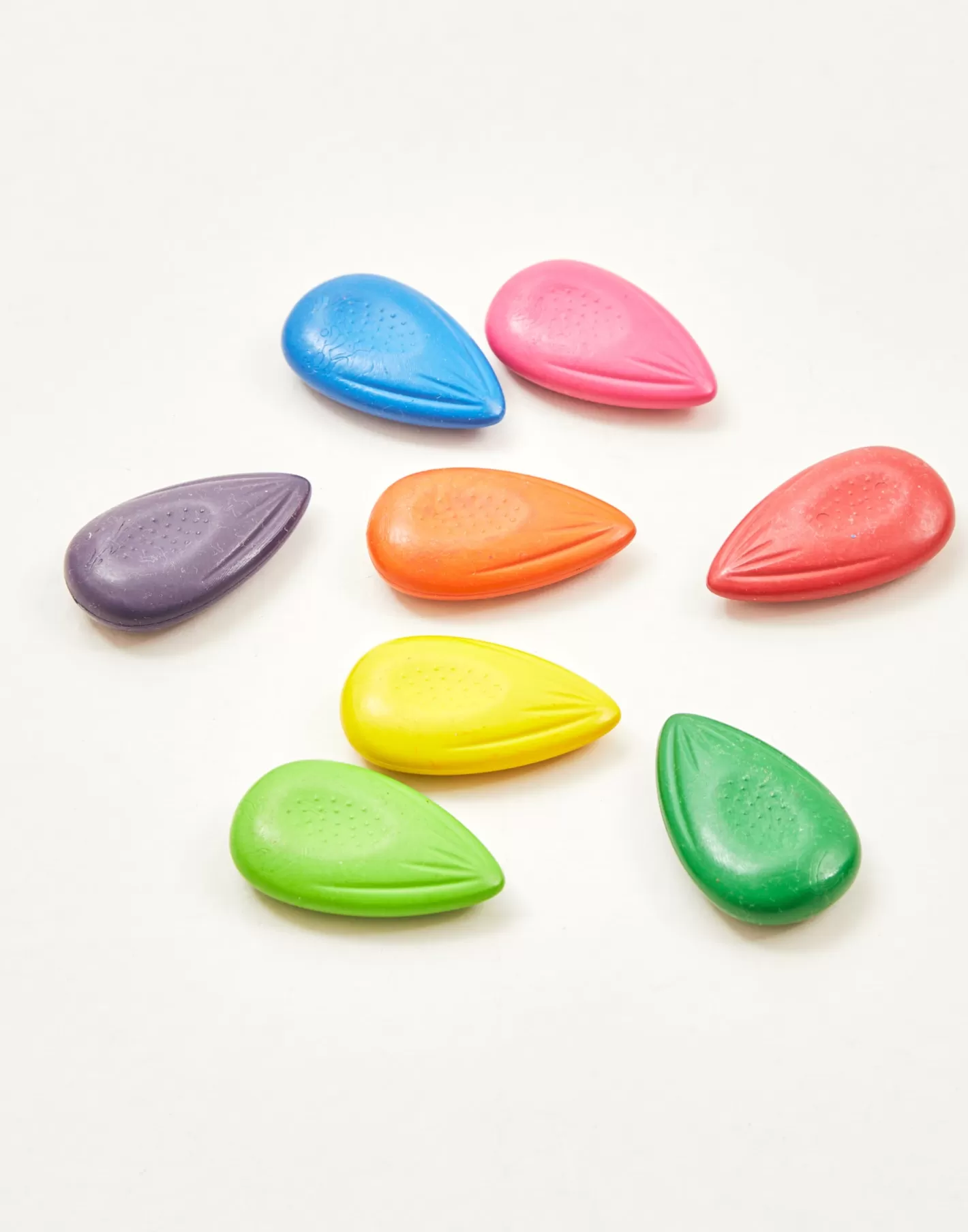 Natura Selection Pack Of 8 Colored Wax Crayons