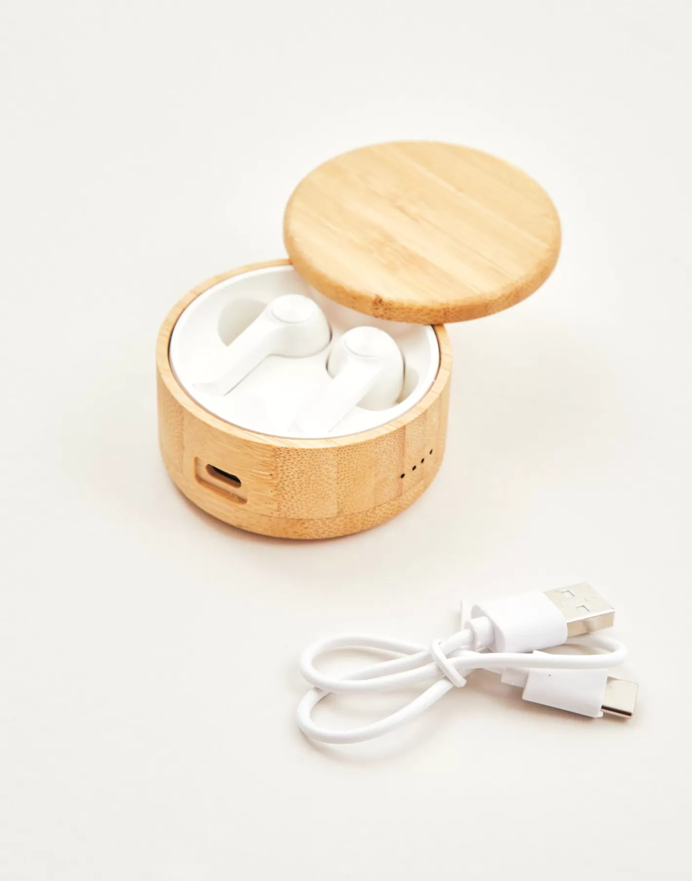 Natura Selection Round Bamboo AirPods Case