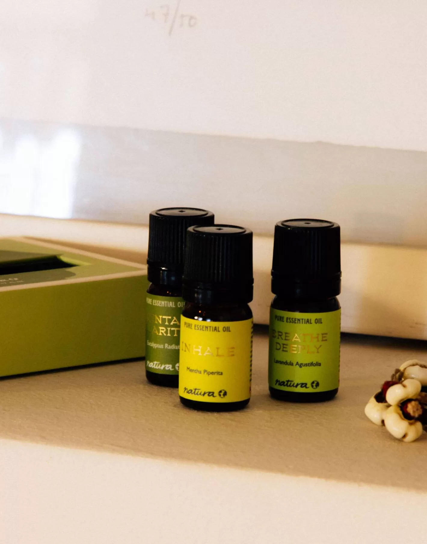 Natura Selection Set Of 3 Essential Oils Meditation